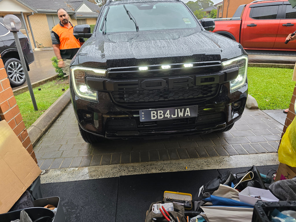 Matte Raptor Style Grille For Ford 2022+